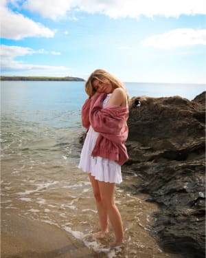 Caitlin Tellam