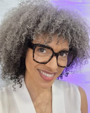 Julie Wright